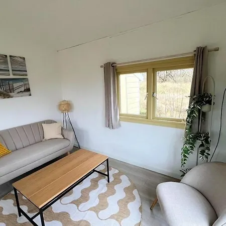 Duinhut With Hottub *